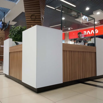 Торговый островок для жареного мороженого Molocow (г. Днепр, ТЦ “Нагорка”)